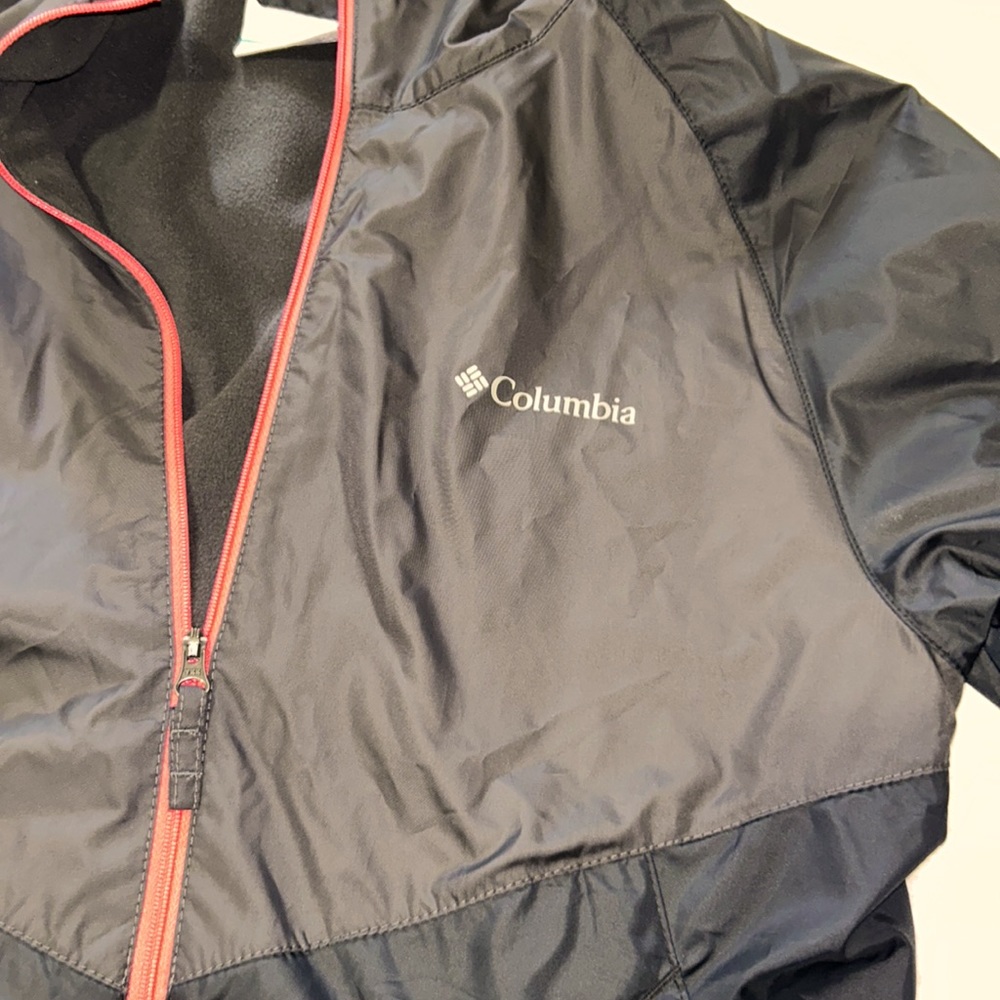 Very nice Columbia jacket.